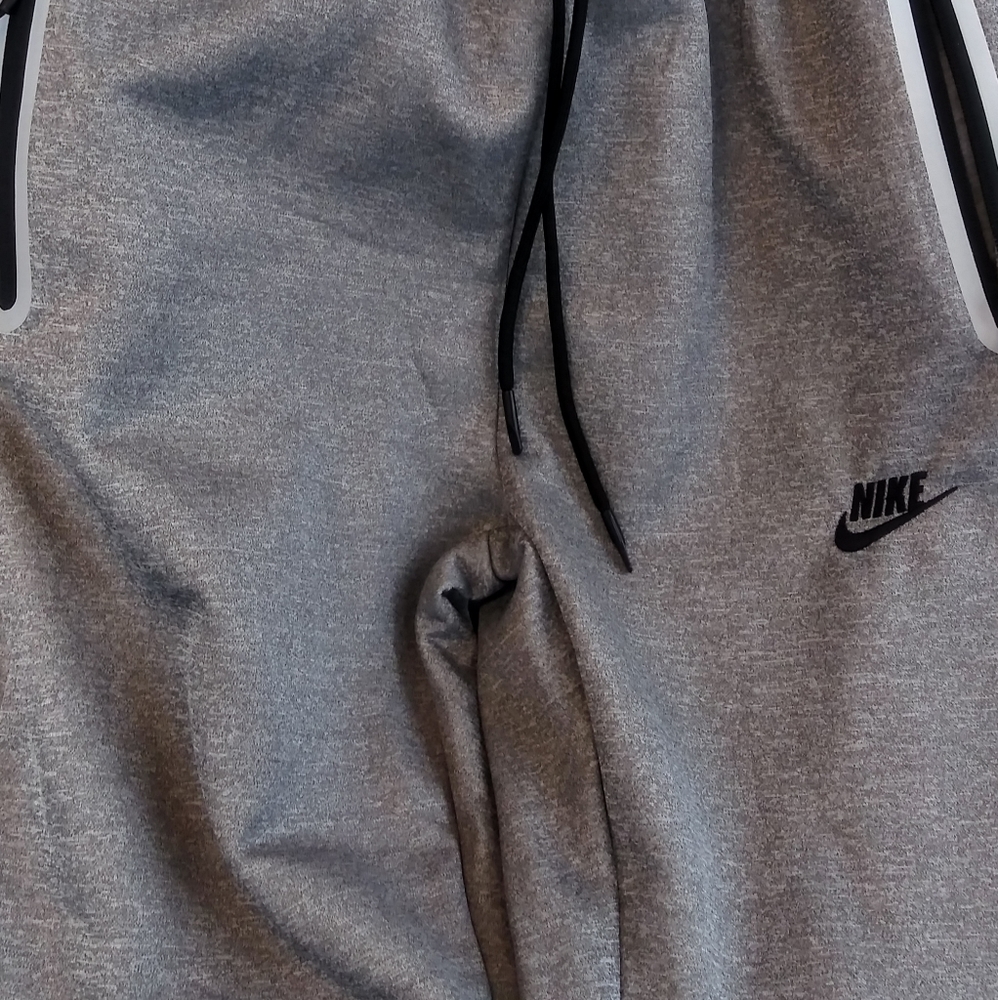 Nike Sweat Suit